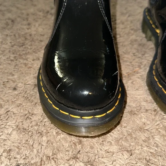 Dr. Martens 2976 patent leather Chelsea boot - Picture 6 of 13